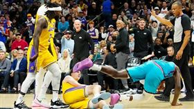 貝佛利,Patrick Beverley