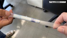 彰化村長候選人買票，將千元鈔捲藏吸管遭查獲。示意圖。（圖／記者李忠憲拍攝）