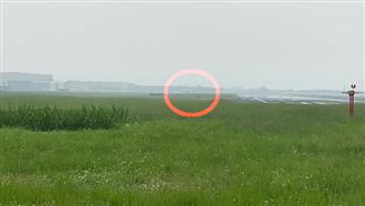 新／E2K衝出跑道！現場畫面曝光