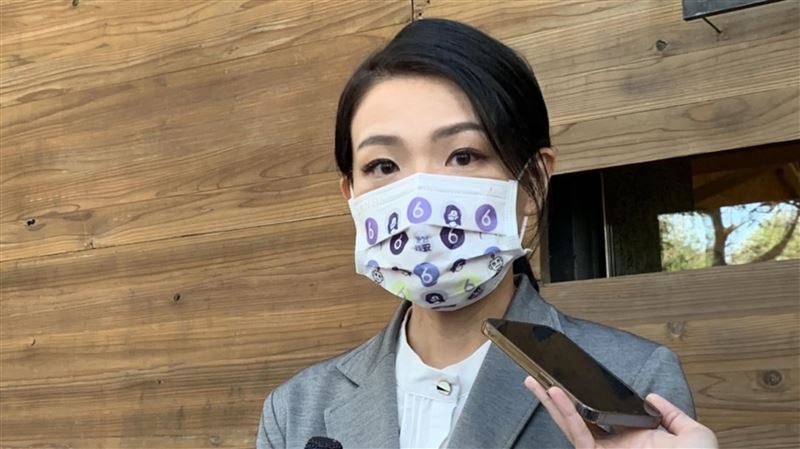 貼舊文轉移焦點？律師揭高虹安陷二大困境