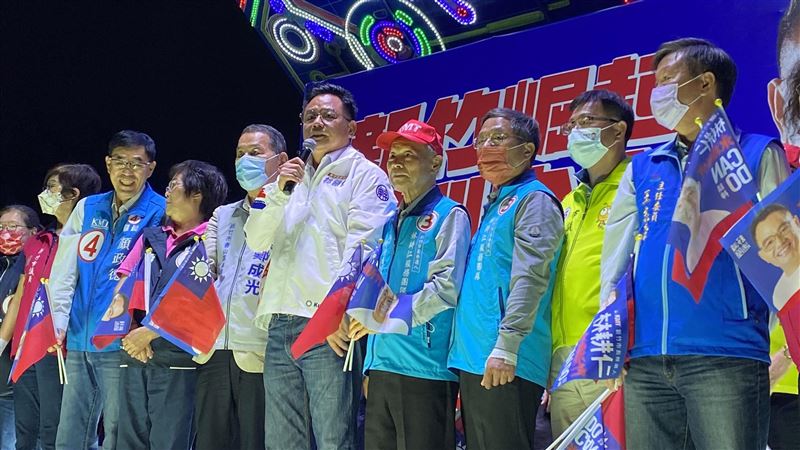 林耕仁選前之夜步行掃街　關鍵大咖仍缺席