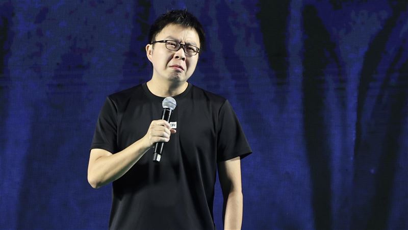 恩恩爸現身選前之夜　公開呼籲支持林佳龍