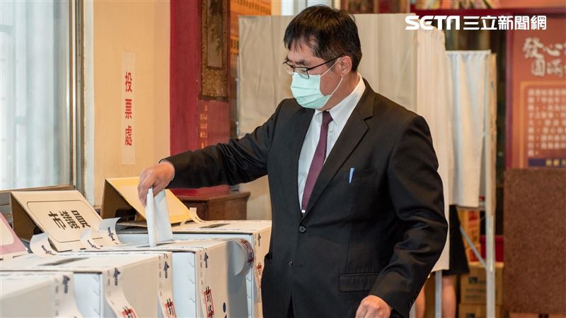 黃偉哲完成投票曝心境　謝票前最想做這事