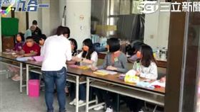 許淑華三玄宮投票! 一度忘帶身分證折返