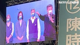 台北市長戰役大勢底定，民進黨台北市長候選人陳時中26日晚間上台發表談話，「我讓大家失望了，並盼大家誠摯祝福蔣萬安」。（圖／記者魏聖凌攝影）