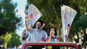 蔣萬安展開車掃謝票。（圖／蔣萬安競選辦公室提供）