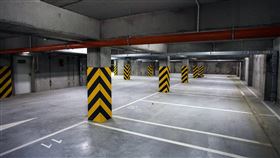 地下停車位出租供停車使用，是否免徵房屋稅？（圖／資料照）