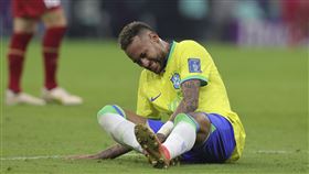 ▲巴西隊相信隊長內馬爾（Neymar）能重返賽場，帶領他們贏得第6個世界盃冠軍。（圖／美聯社／達志影像）