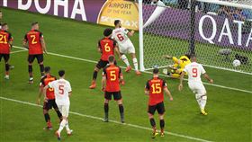 ▲摩洛哥爆冷擊退上屆季軍比利時，球評方靖仁表示，摩洛哥表現優於比利時，特別是將攻守轉換打得很快。（圖／美聯社／達志影像）