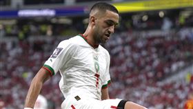 ▲摩洛哥齊耶赫（Hakim Ziyech）曾退出國家隊，再度回歸世足舞台，並在對比利時一役扮演進攻中樞。（圖／美聯社／達志影像）