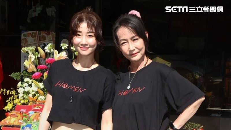 朱芷瑩穩交施名帥　曝與男友媽真實互動