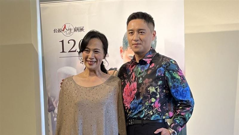 鄭人碩「等十年上床學姊」殺豬婚訊爆內幕