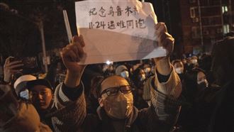 白紙革命是天道輪迴？小粉紅向香港道歉