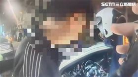 基隆江男與女友吵架後，竟在仁二路上當街開槍遭逮。（圖／翻攝畫面）