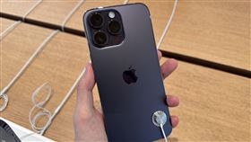 iPhone14開賣,愛瘋14,記者谷庭攝影