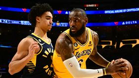 ▲溜馬新秀內姆哈德（Andrew Nembhard）投進絕殺三分球。（圖／路透社／達志影像）