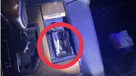 ▲吳姓、余姓男子打算到花園夜市買消夜後回家看世足賽，沒想到因為車速過快被逮個正著。