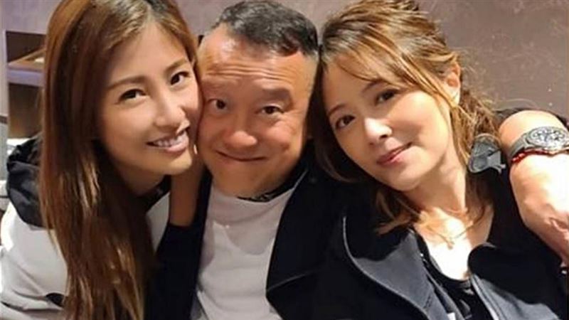 69歲曾志偉擁吻辣模！又貼臉2女星再挨轟