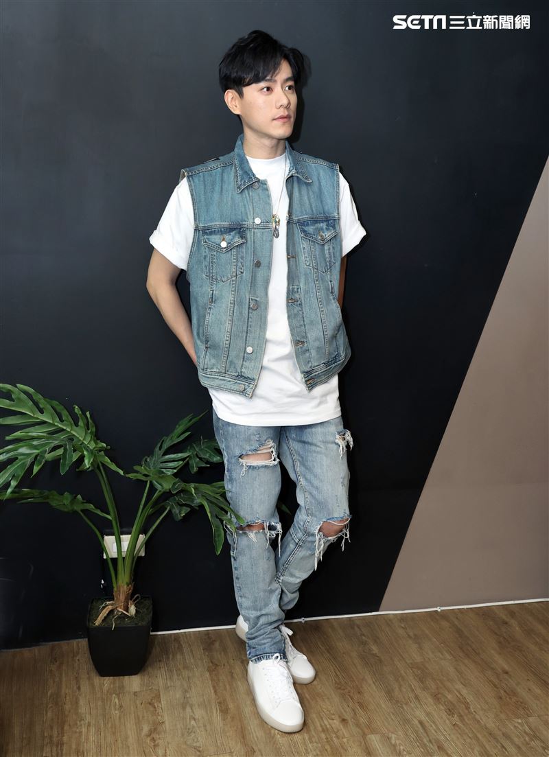 李程彬三立新聞網專訪。（記者邱榮吉/攝影）