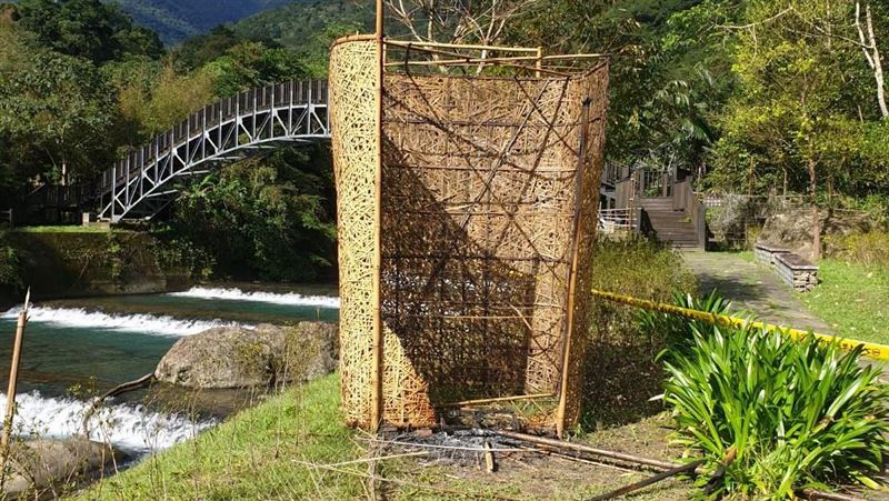 烏來新地標遭破壞　居民痛斥：祖靈所不容