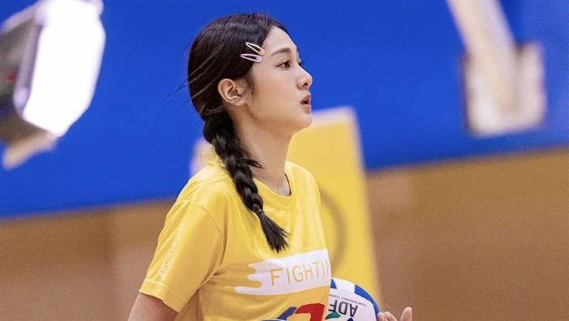 全明星4邱子芯遭球砸中臉　他鞠躬道歉了