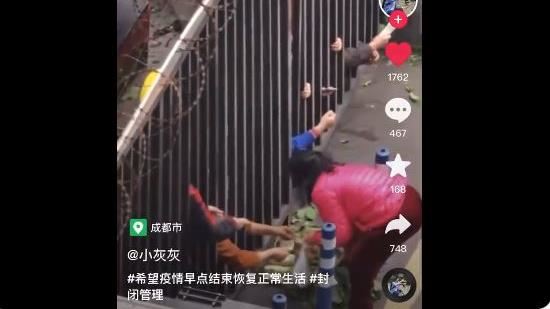 中國封控人民怎麼買菜？1誇張畫面流出