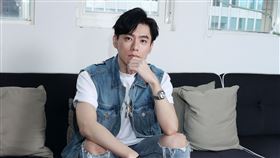 李程彬三立新聞網專訪。（記者邱榮吉/攝影）