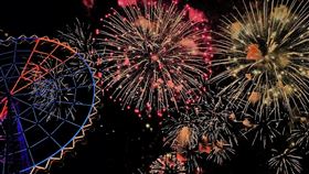 義大世界煙火秀,義大世界提供