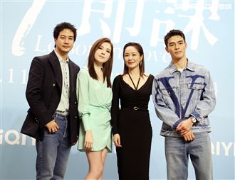 許瑋甯、陳昊森、尹馨、薛仕凌出席「第9節課」首播記者會。（記者邱榮吉/攝影）