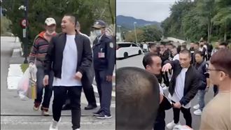 他搶7736萬出獄！百人迎接　矯正署說話了