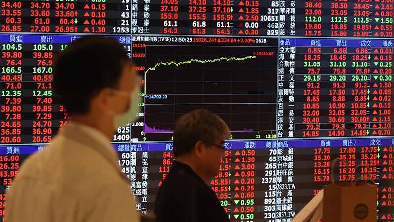 限空令何時退場？金管會：觀察3指標評估
