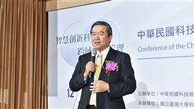 佳世達董座陳其宏奪科技管理最高殊榮。（圖／佳世達提供）