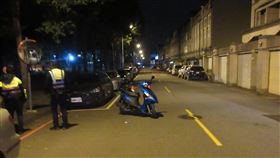 台中男選舉失利  酒駕自撞被法辦台中東區林姓里長轉戰市議員失利，他的兒子接棒參選里長也落敗，林男日前竟酒後騎車自撞，送醫傷勢無礙，但酒測後確認酒測值超標，全案被依公共危險罪嫌送辦。（翻攝照片）中央社記者蘇木春傳真  111年12月2日