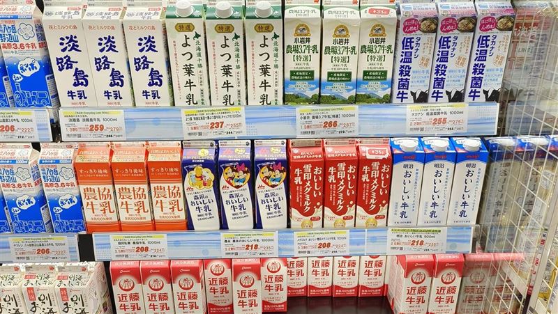 去日本必喝！1招秒懂「純正鮮奶」怎區分