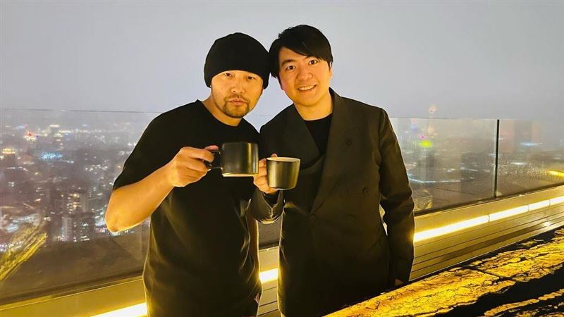 周杰倫豪宅郎朗來演奏！天王兒女坐搖滾區