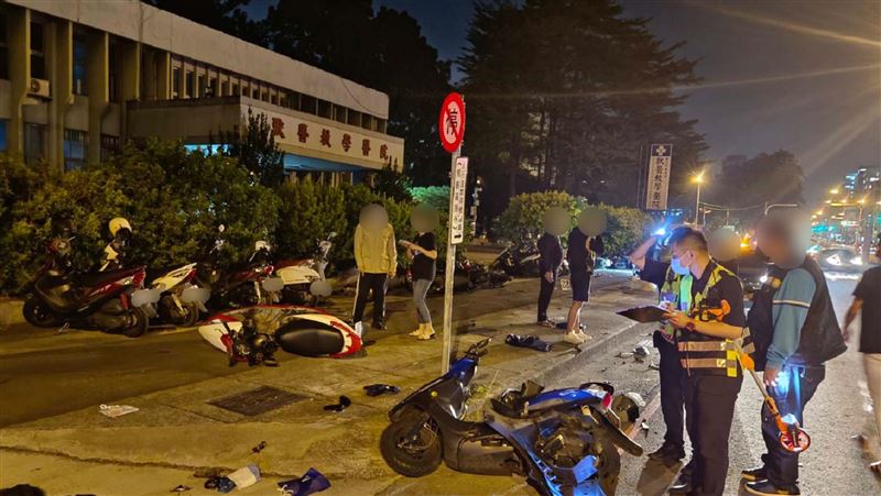 21歲男開BMW！橫掃17輛機車　車是租來的