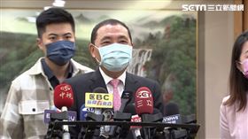 侯友宜出席中選會致送新北市第4屆市長當選證書儀式。