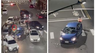 20人砸爛男友車！短裙妹全程淡定網看傻