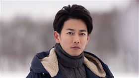 《First Love 初戀》佐藤健。（圖／Netflix提供）
