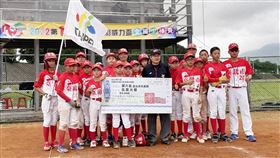 台北市威力盃8強止步  學習低潮中爬起來更重要2022年花蓮台彩威力盃少棒賽8強，台北市隊與桃園市隊5日交手，台北市以5比12吞敗止步，教練駱政宇希望除了比賽勝負，也要讓球員學習如何從低潮中爬起來。中央社記者謝靜雯攝  111年12月5日