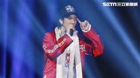 王力宏「龍的傳人2060」台北巡迴演唱會台北站第二場High翻台北小巨蛋。（記者邱榮吉/攝影）