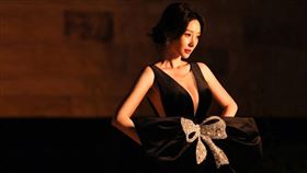 ▲柳岩。（圖／翻攝自柳岩微博）