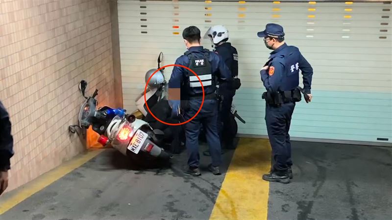 藏毒心虛狂飆7公里！男躲民宅車庫仍遭逮
