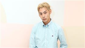 各務孝太三立新聞網專訪。（記者邱榮吉/攝影）