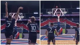 姆巴佩、內馬爾投籃（圖／翻攝自FIBA官方IG）