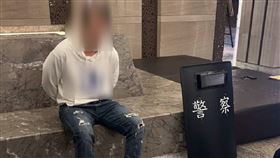 掃黑，羅姓主嫌，租五星級飯店房間，毒品分裝場，搭電梯被逮，長短槍，毒品，台中市刑大(圖／翻攝畫面)