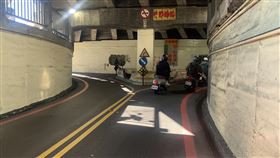 台南,百慕達,東門陸橋,異世界,恐怖,封閉,通勤,地下道