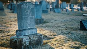 墓園 (圖／pexels)