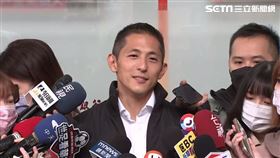 吳怡農出席中吉里捐血活動會前受訪