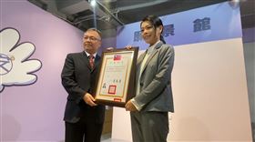 高虹安,助理,當選證書（圖／記者羅欣怡攝影）